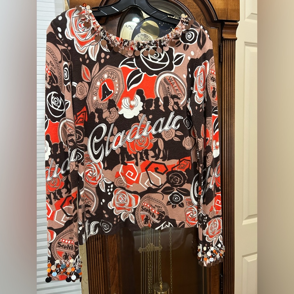 Graphic Long Sleeve Top